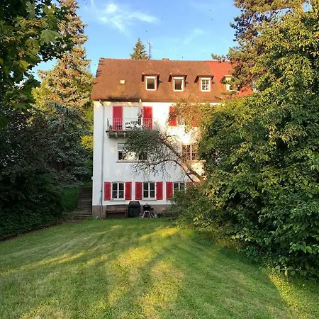 Shilevesi Bed & Breakfast *